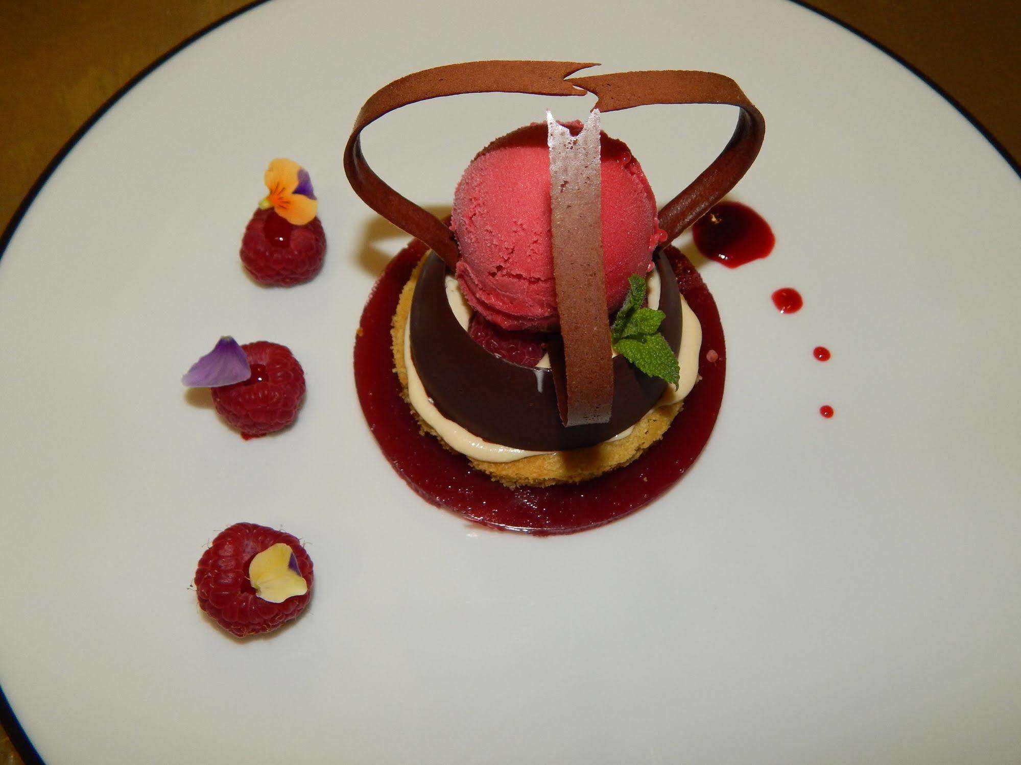 Logis - Hotel Du Nord Et Restaurant La Table D'Elisa كومبيينْيِ المظهر الخارجي الصورة